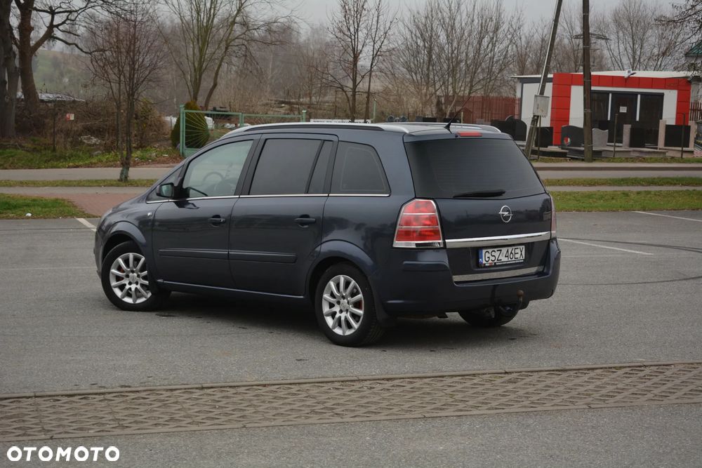 Opel Zafira - 3