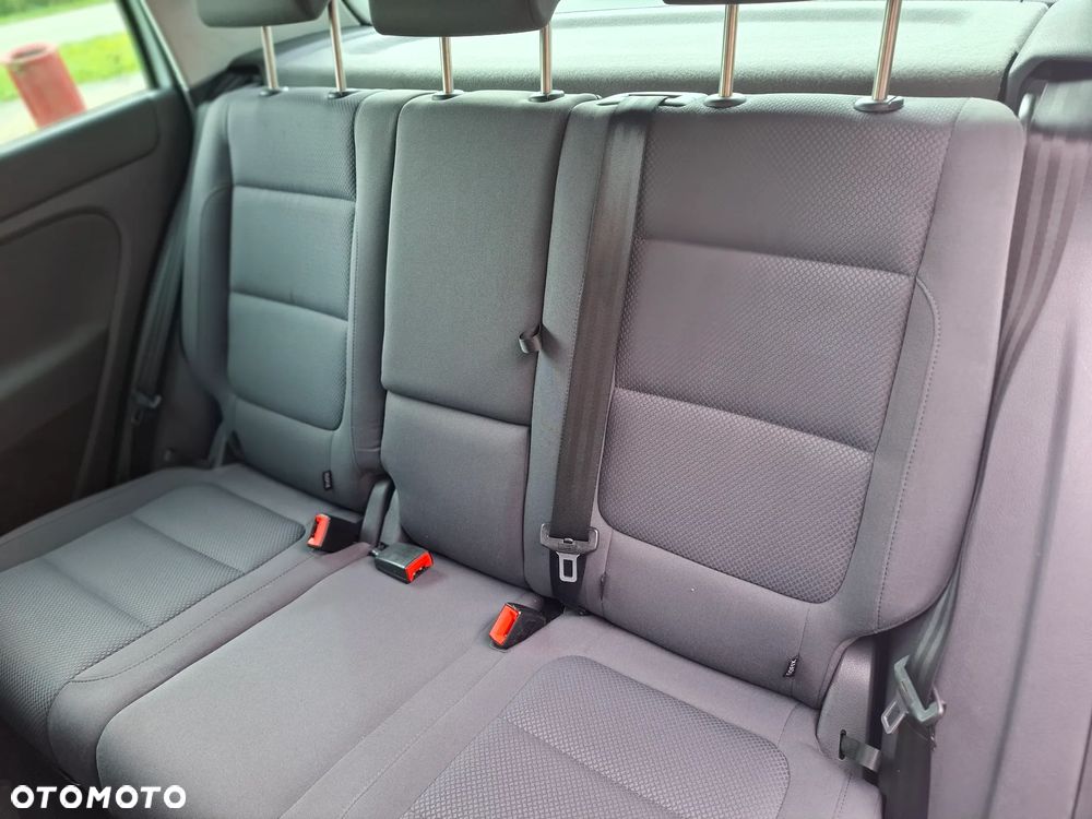 Volkswagen Golf Plus 2.0 TDI Comfortline - 8
