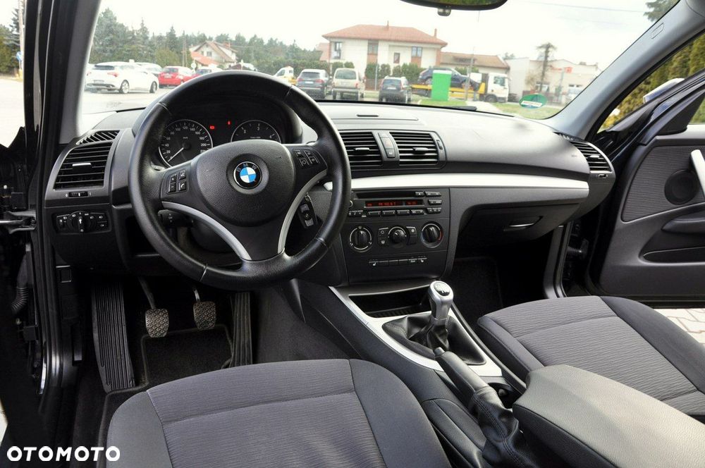 BMW Seria 1 - 28