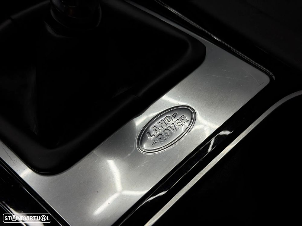 Land Rover Discovery Sport - 16