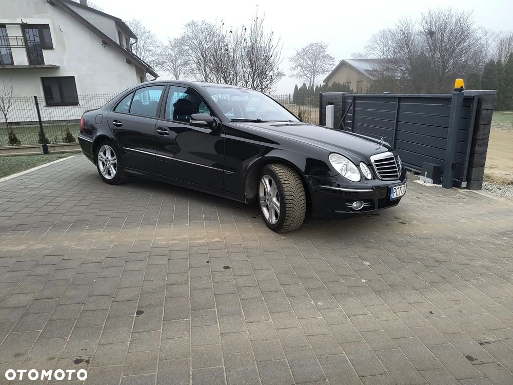 Mercedes-Benz Klasa E 320 CDI 7G-TRONIC Avantgarde BusinessEDITION - 3