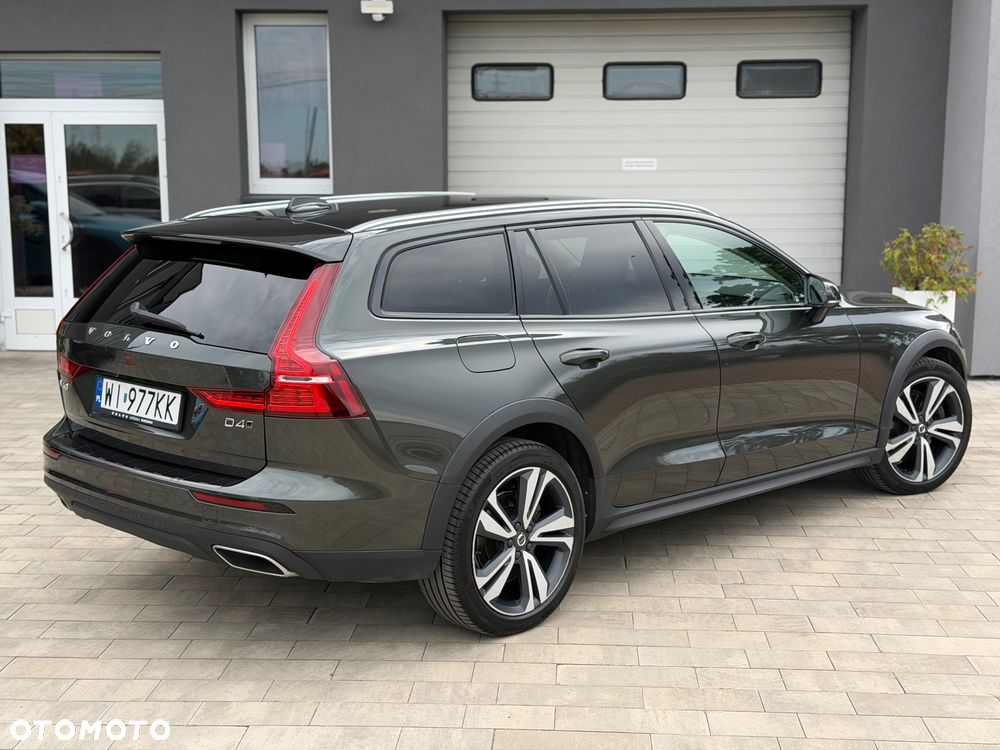 Volvo V60 Cross Country D4 AWD - 5