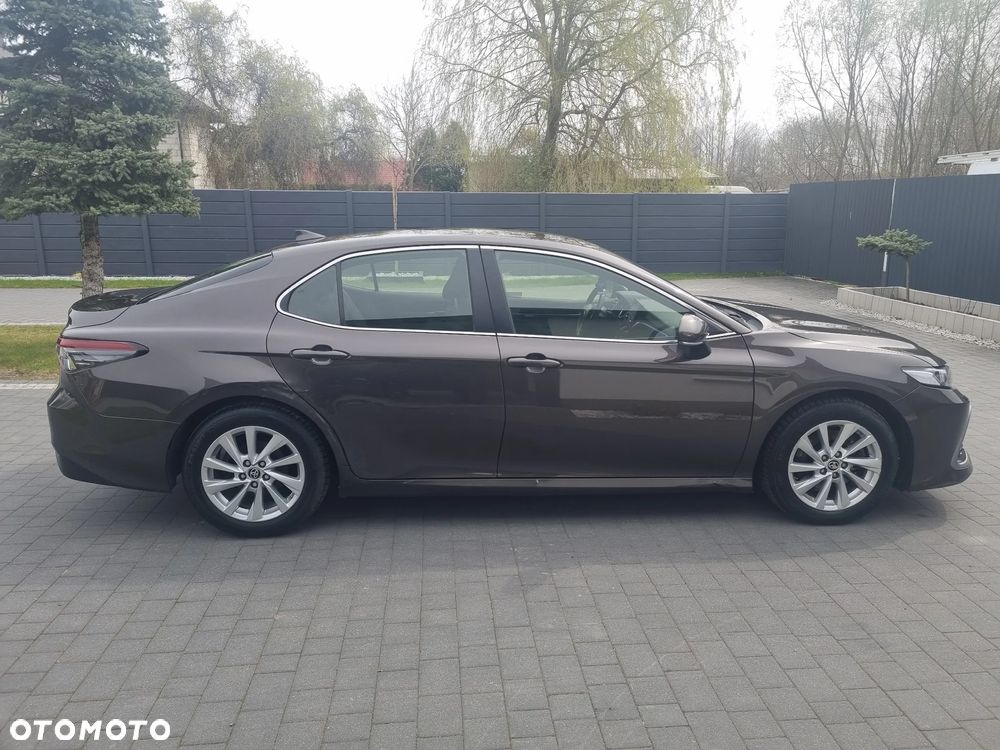 Toyota Camry 2.5 Hybrid Comfort CVT - 10