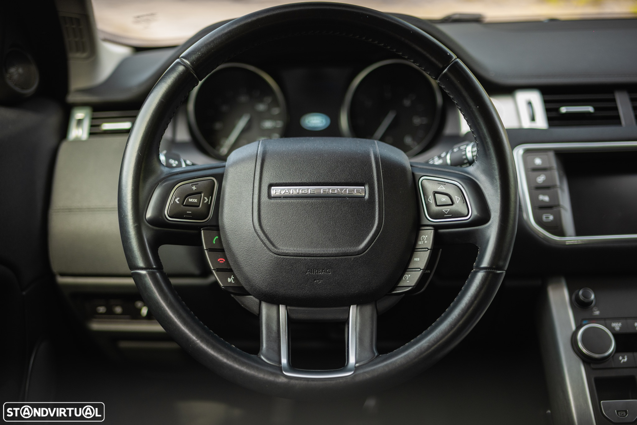 Land Rover Range Rover Evoque 2.0 D150 R-Dynamic - 10