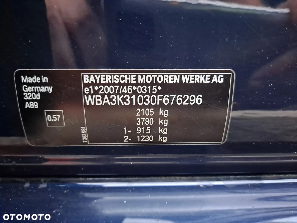 BMW Seria 3 320d Touring Sport Line - 24