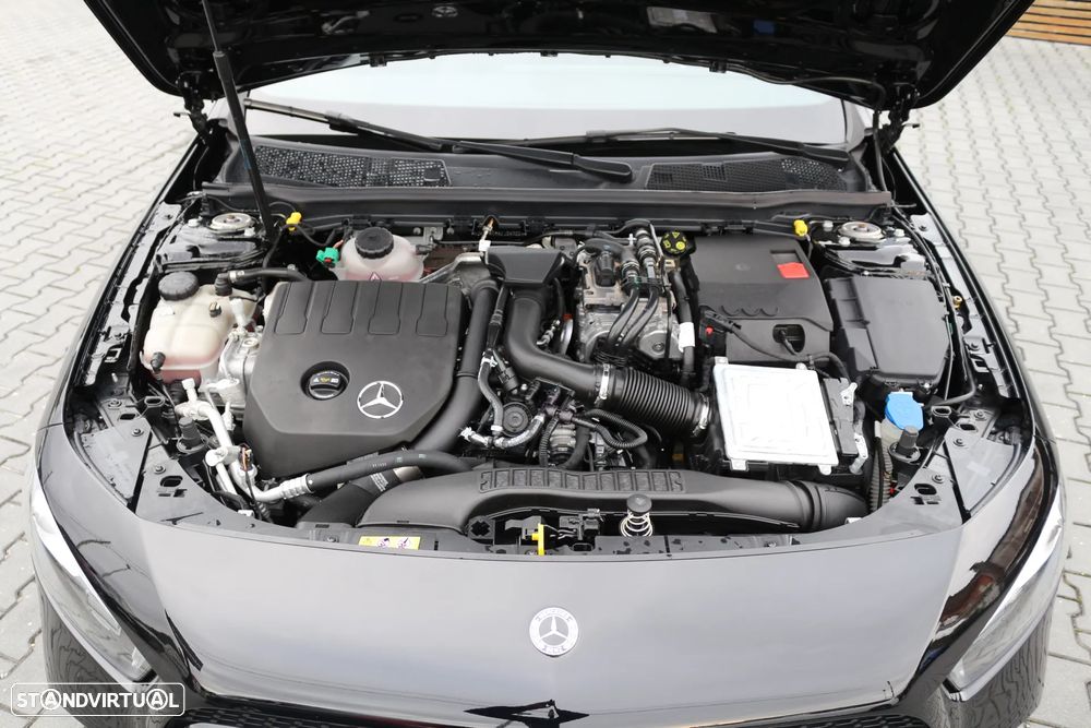 Mercedes-Benz A 250 e 8G-DCT AMG Line - 45