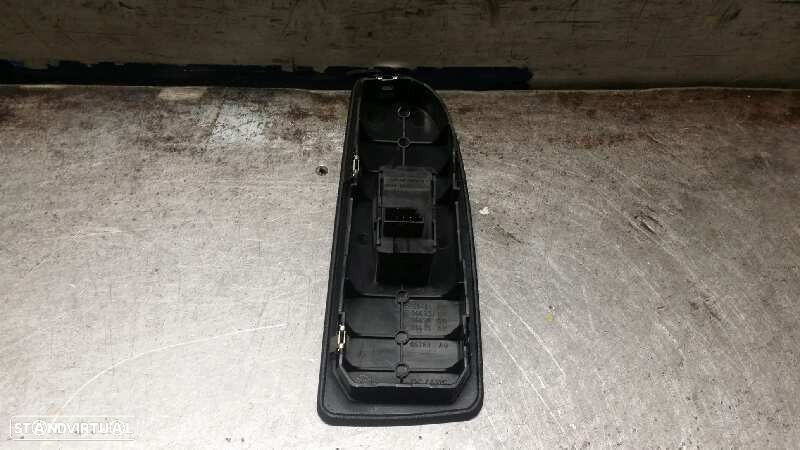 COMANDO ELEVADOR DE VIDRO FRONTAL DIREITO BMW 1 2008 -697024201 - 3