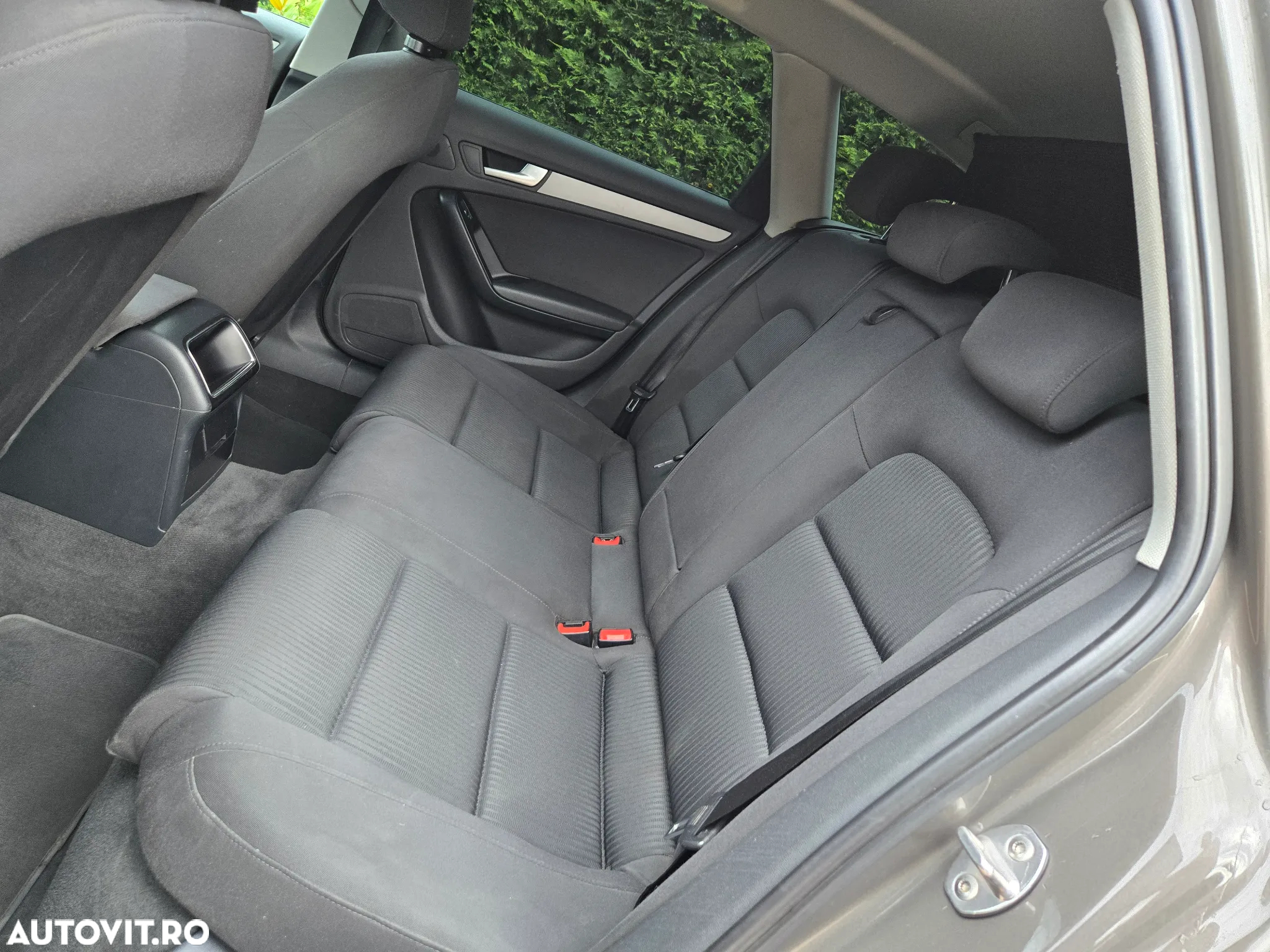 Audi A4 Avant 2.0 TDI DPF Attraction - 16