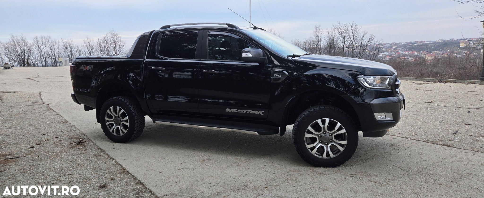 Ford Ranger Pick-Up 3.2 TDCi 4x4 Cabina Dubla WILDTRACK Aut. - 1