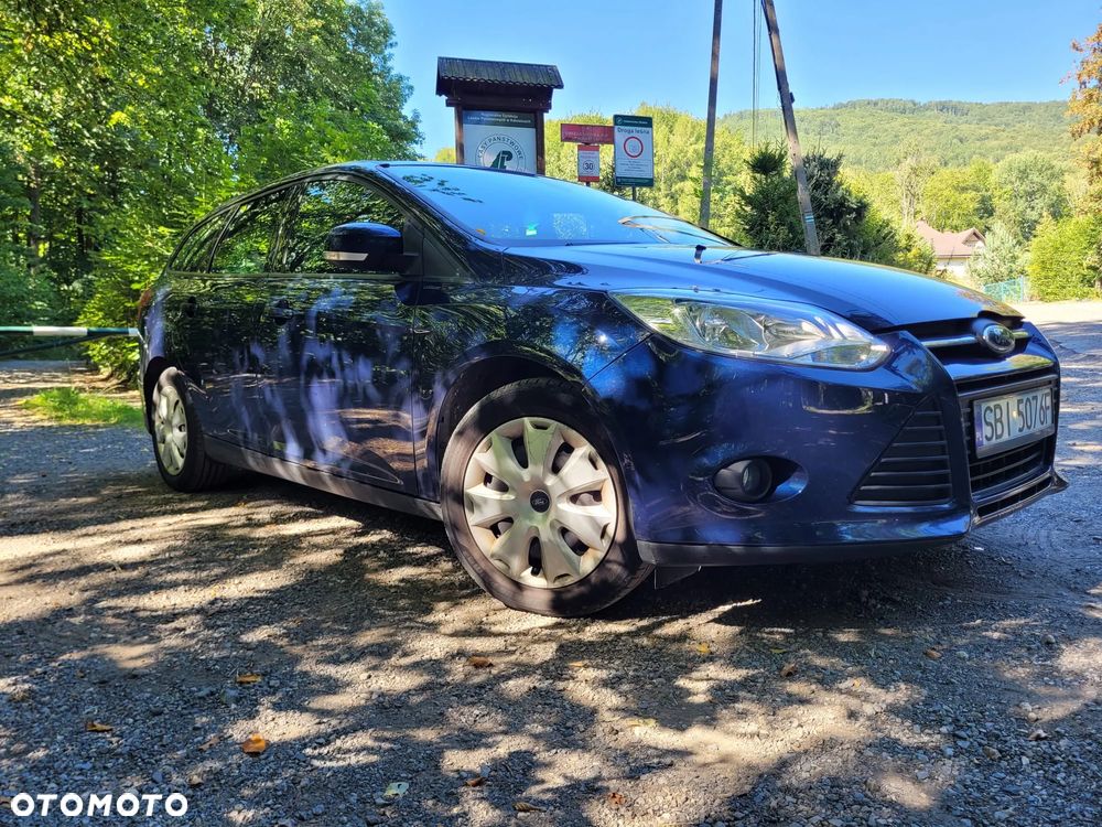 Ford Focus 1.6 Edition - 10