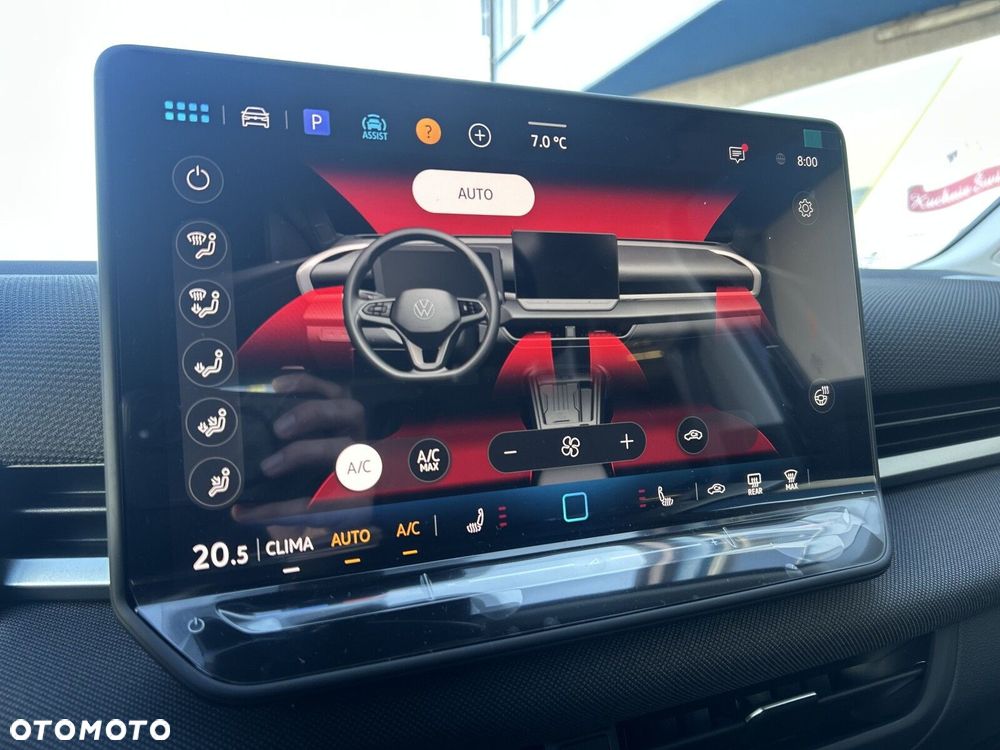 Volkswagen T-Roc - 21