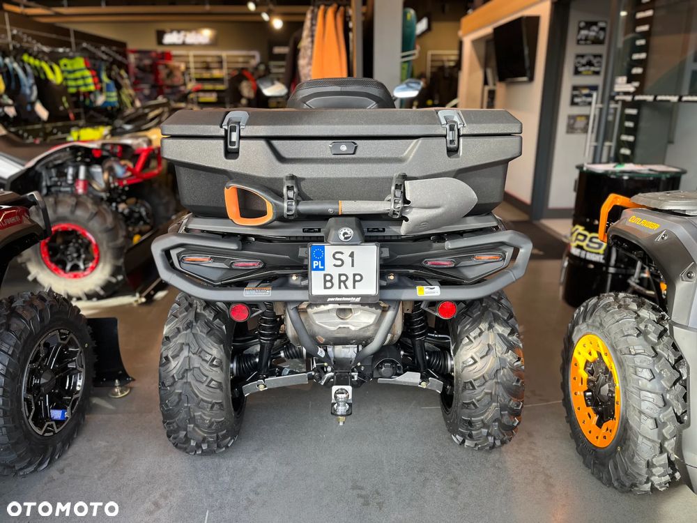 Can-Am Outlander Max - 9