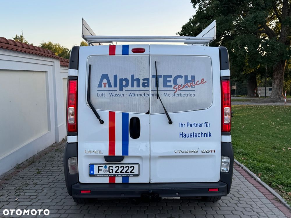 Opel Vivaro - 33