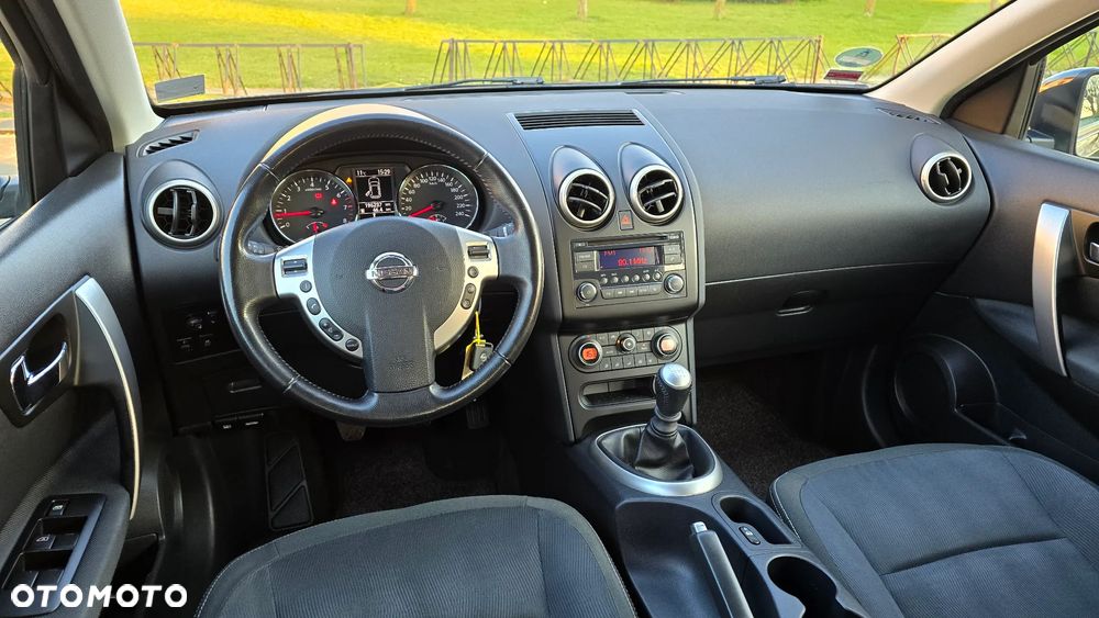 Nissan Qashqai - 10