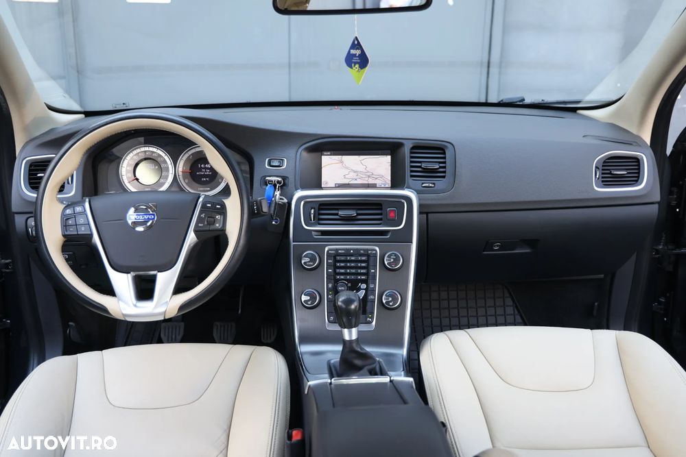 Volvo S60 D5 - 16