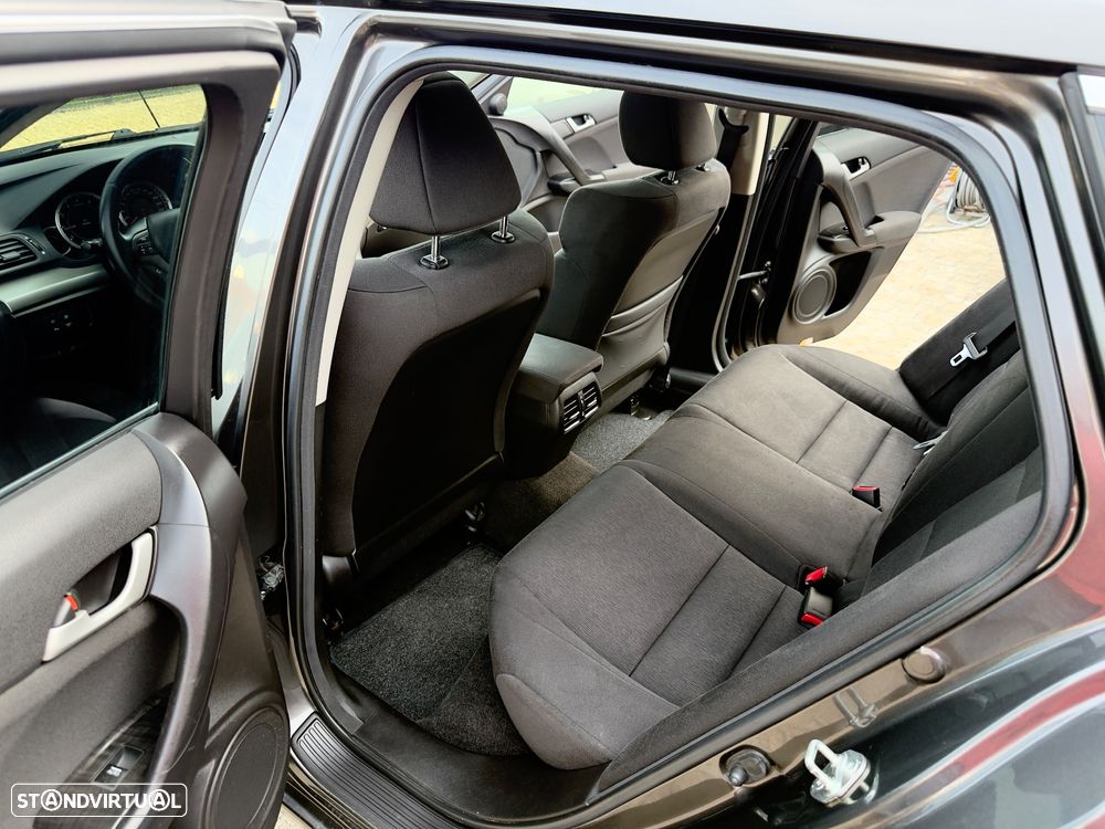 Honda Accord Tourer 2.2 i-DTEC Elegance - 47