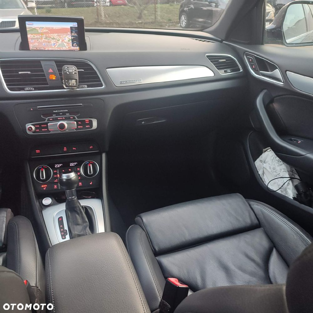 Audi Q3 40 TFSI Quattro S tronic S line - 25