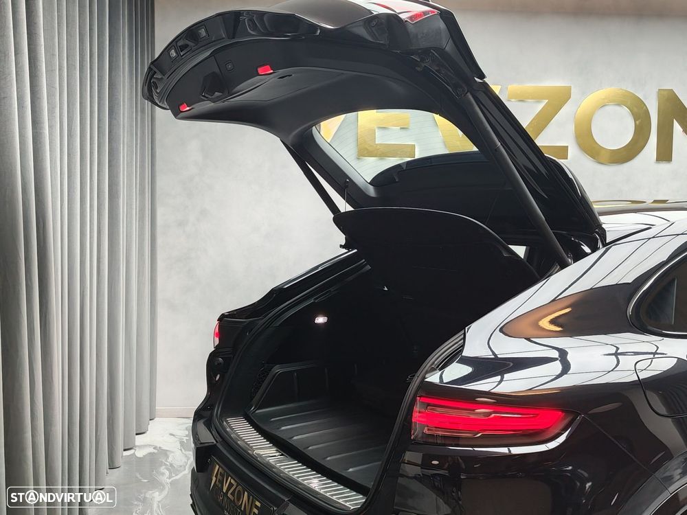 Porsche Cayenne Coupé E-Hybrid - 27