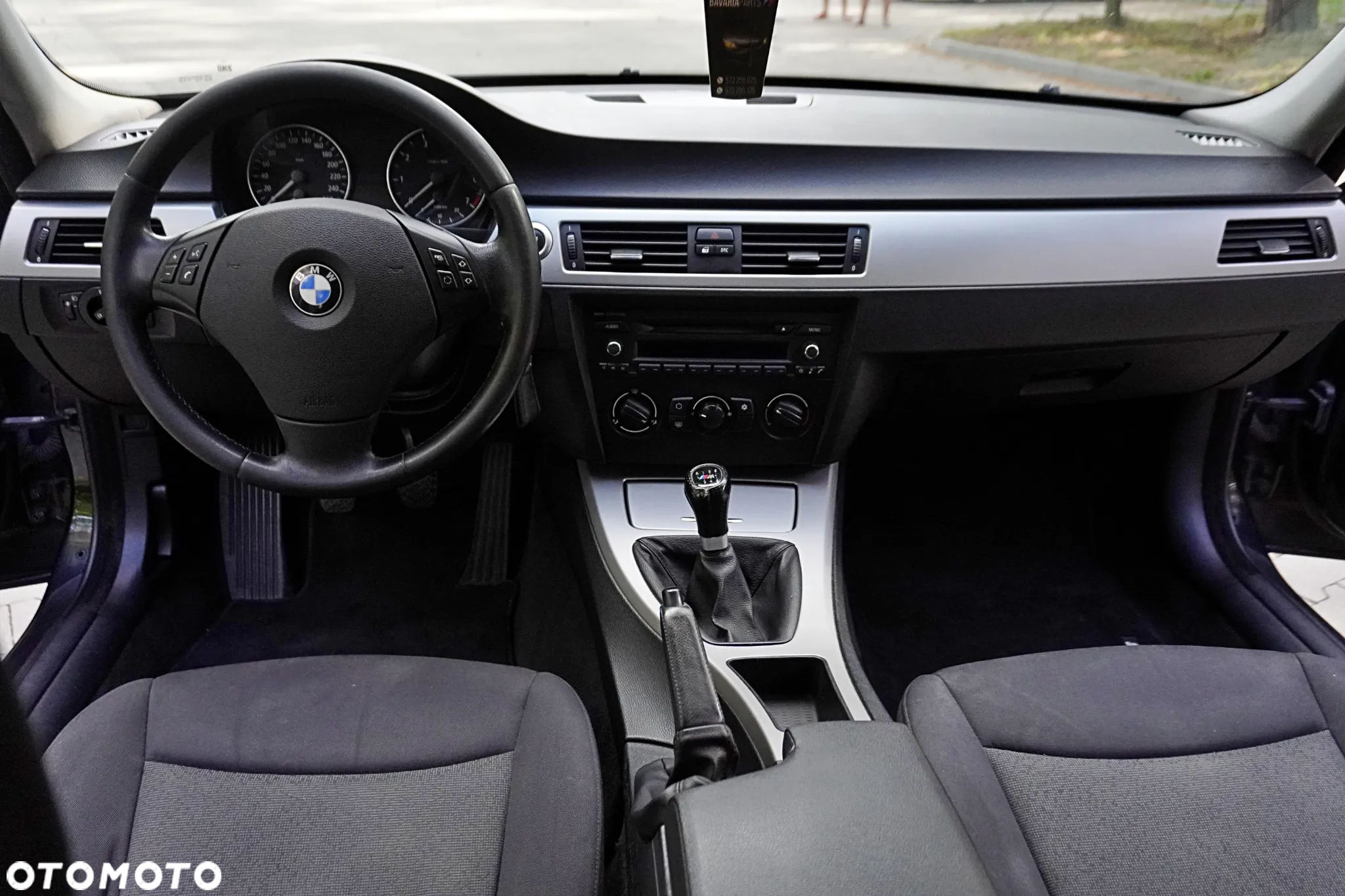 BMW Seria 3 320i - 21
