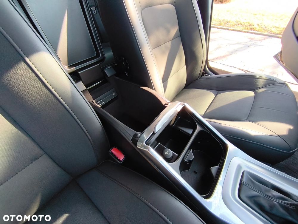Volvo V70 D3 Momentum - 18