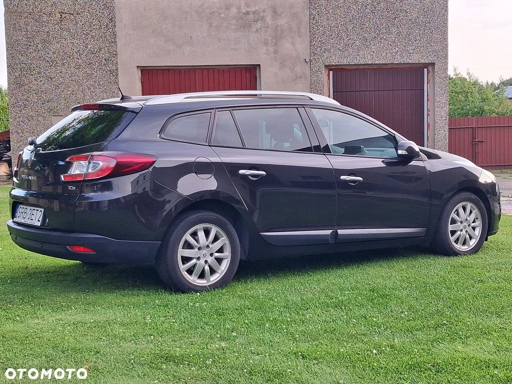 Renault Megane TCe 130 Bose Edition - 4
