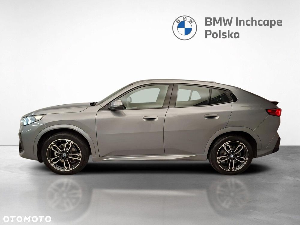 BMW iX2 - 3