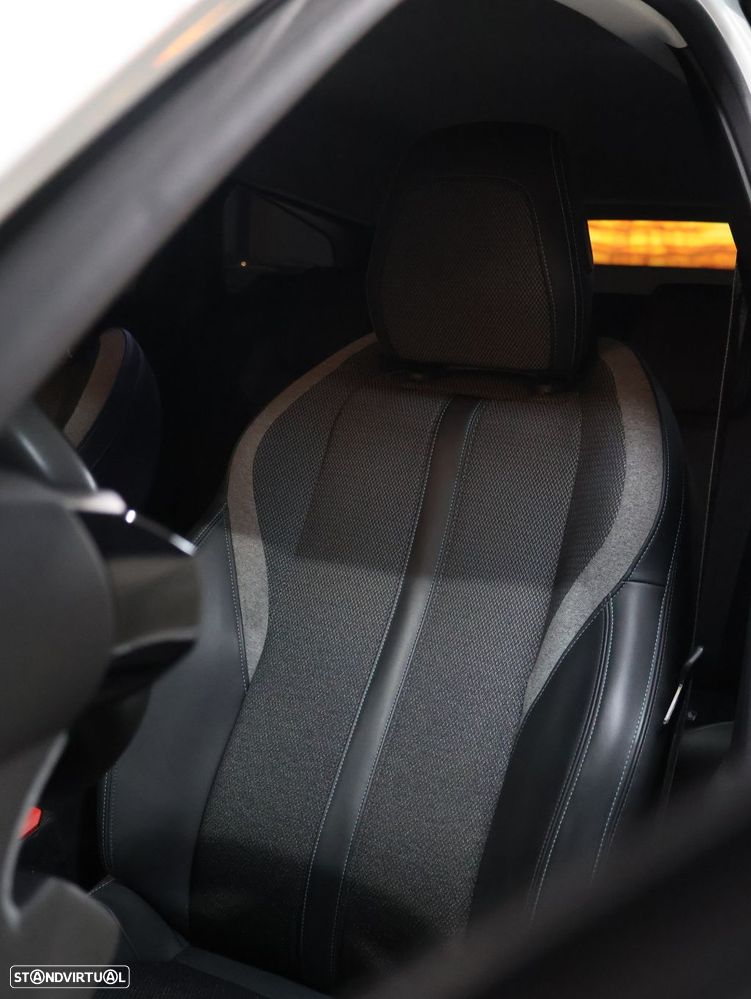 Peugeot 308 SW 1.5 BlueHDi Allure Pack EAT8 - 8