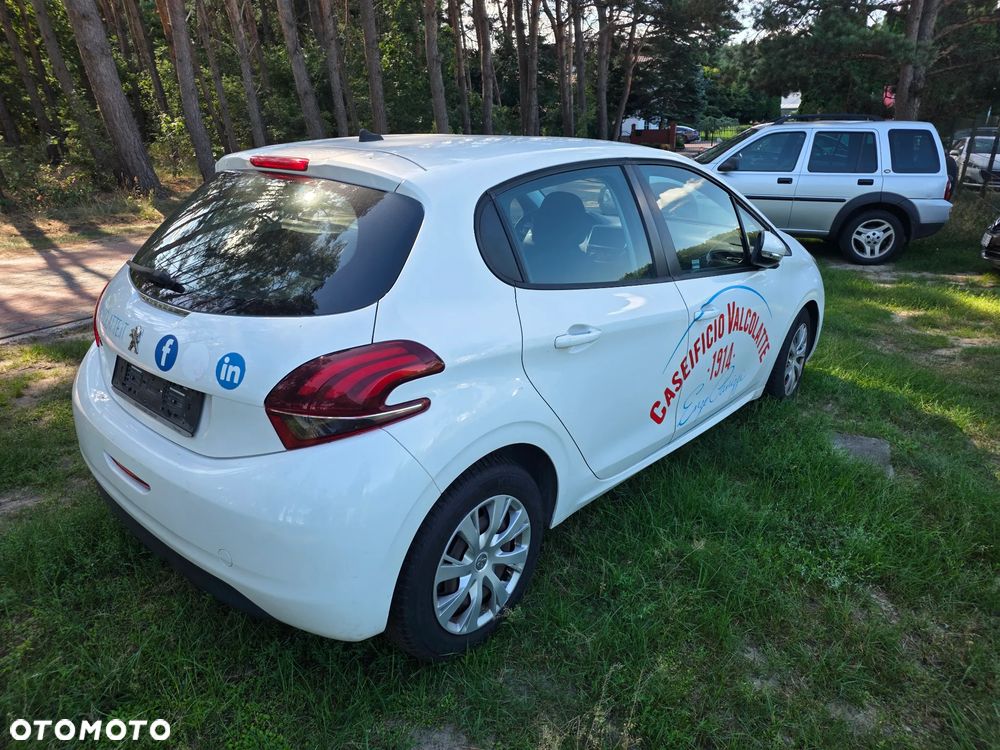 Peugeot 208 BlueHDi 100 Active Pack - 9