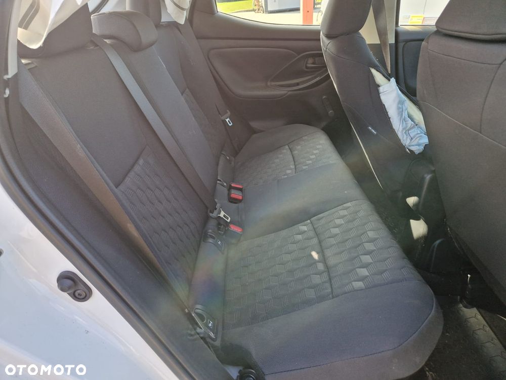 Toyota Yaris Hybrid 1.5 Active - 10