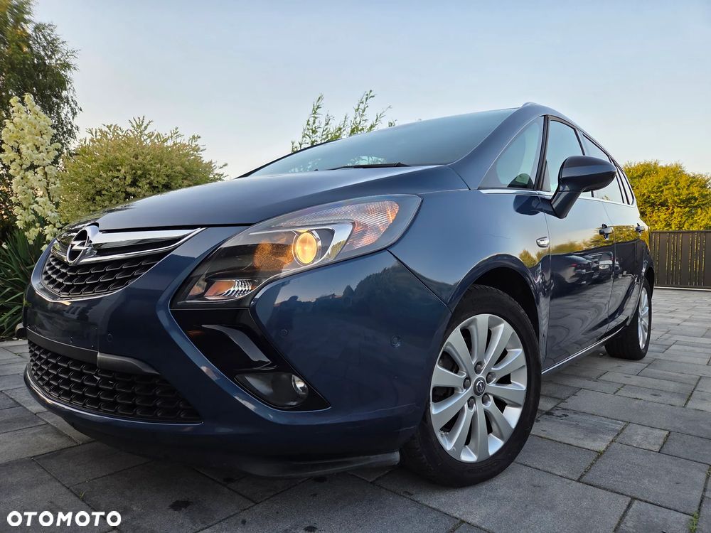 Opel Zafira - 1