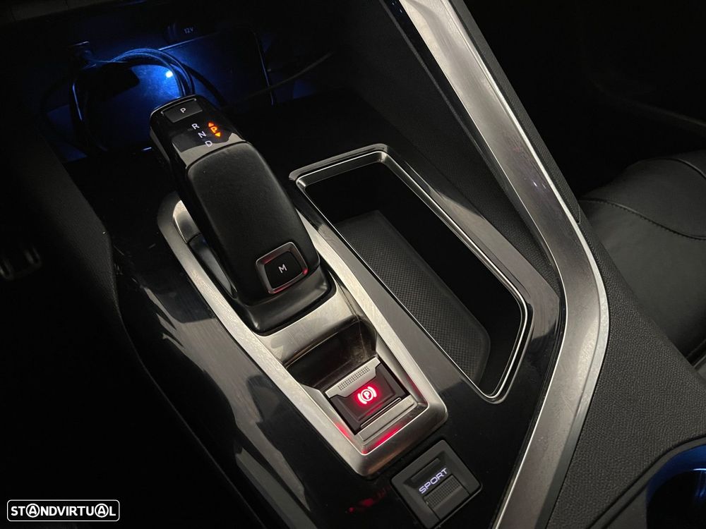 Peugeot 5008 2.0 BlueHDi GT Line EAT8 - 33