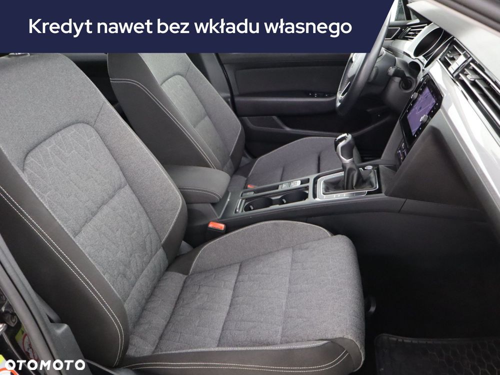 Volkswagen Passat Variant - 11