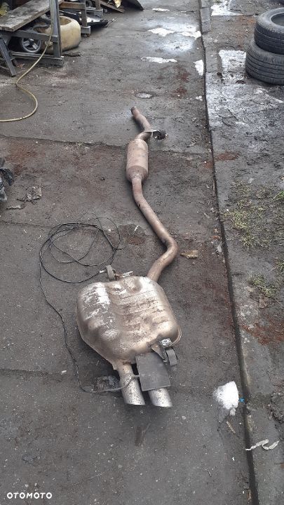 Tłumiki Audi A4 B8 - 1