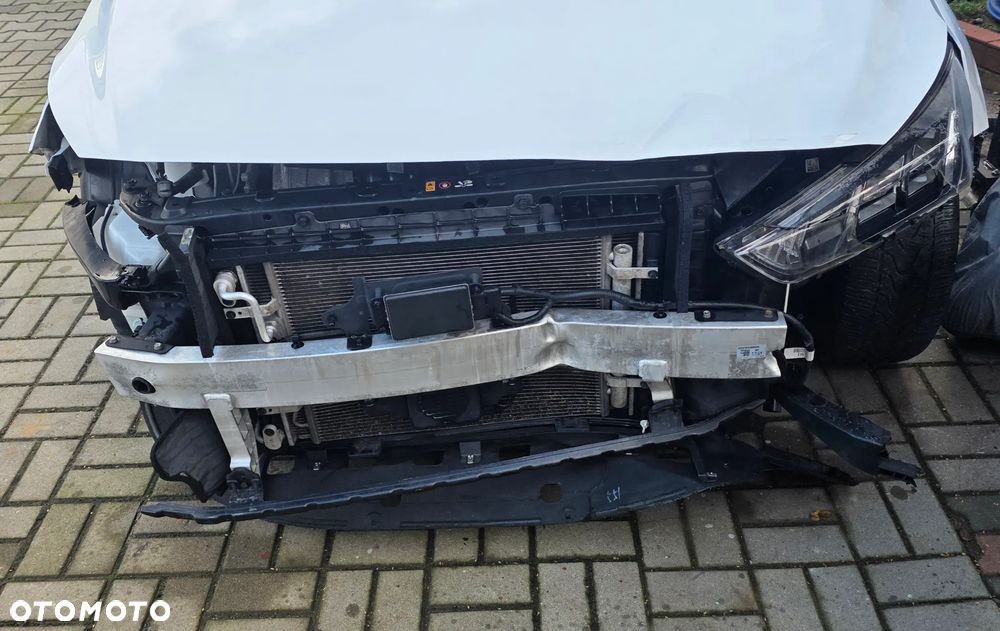 Hyundai IONIQ hybrid Premium - 9