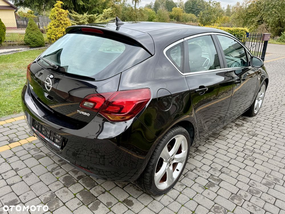 Opel Astra 1.4 Turbo - 10
