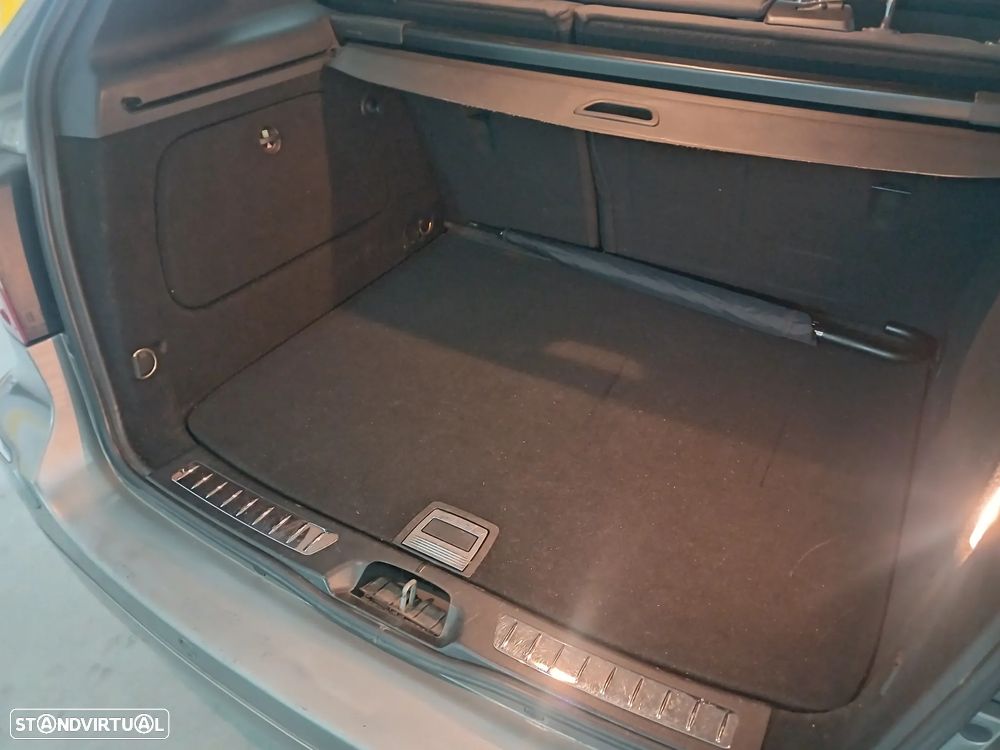 Mercedes-Benz B 180 CDI - 8