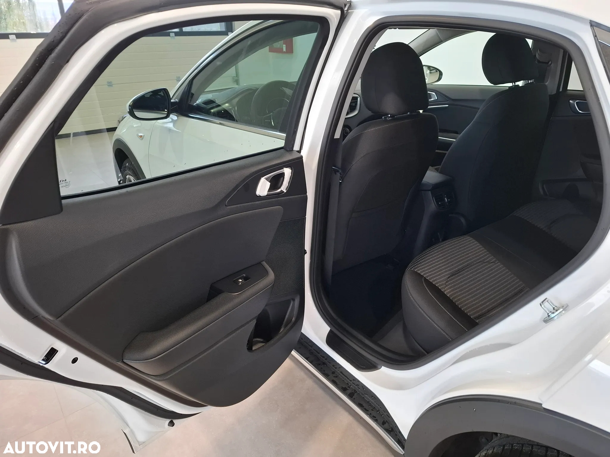 Kia XCeed 1.5 T-GDI 6MT City - 28