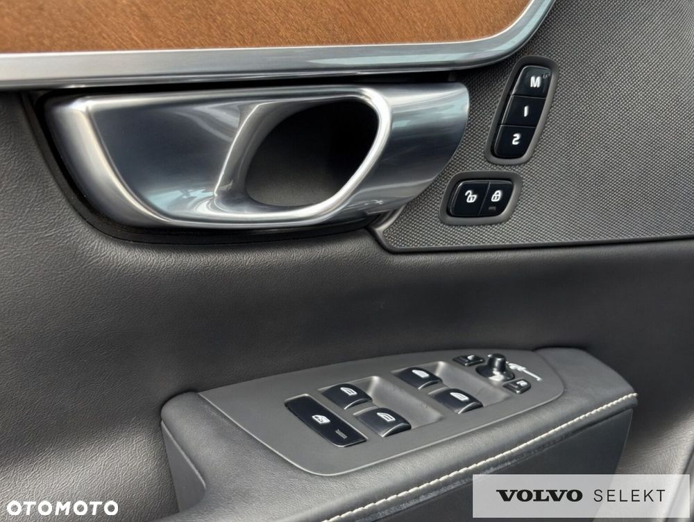 Volvo S90 - 21