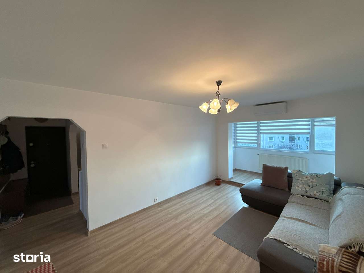3 camere, zona Decebal PC,Et. 4,termo. și hidroizolatie, amenajat — fotografia 3
