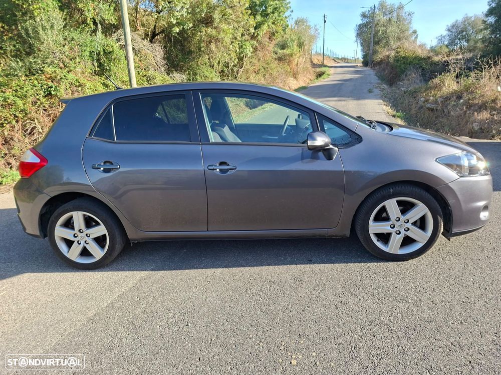 Toyota Auris - 3