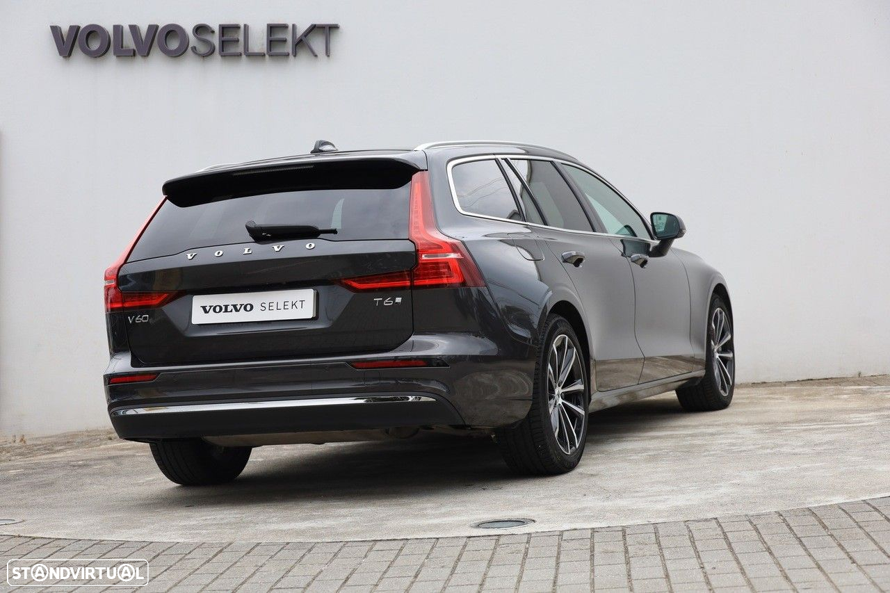 Volvo V60 2.0 T6 AWD TE Core - 25