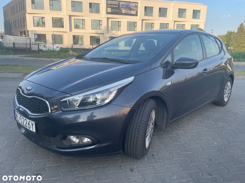 Kia Ceed 1.6 CRDi 115 ISG Vision - 9