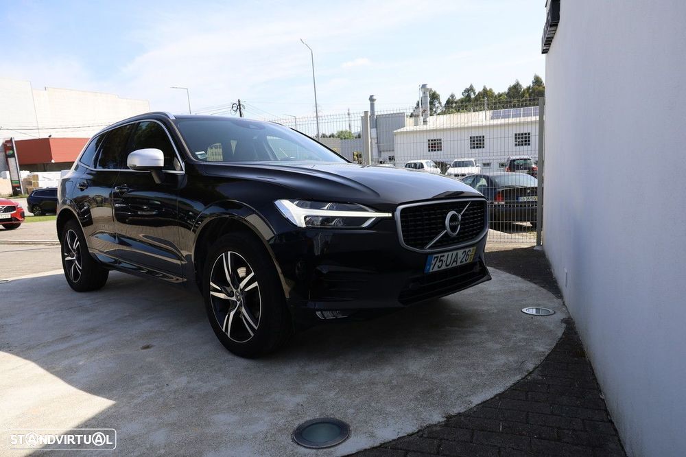 Volvo XC 60 2.0 D4 R-Design AWD Geartronic - 25