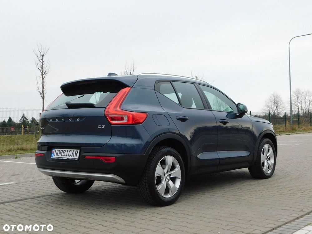 Volvo XC 40 D3 Momentum - 5