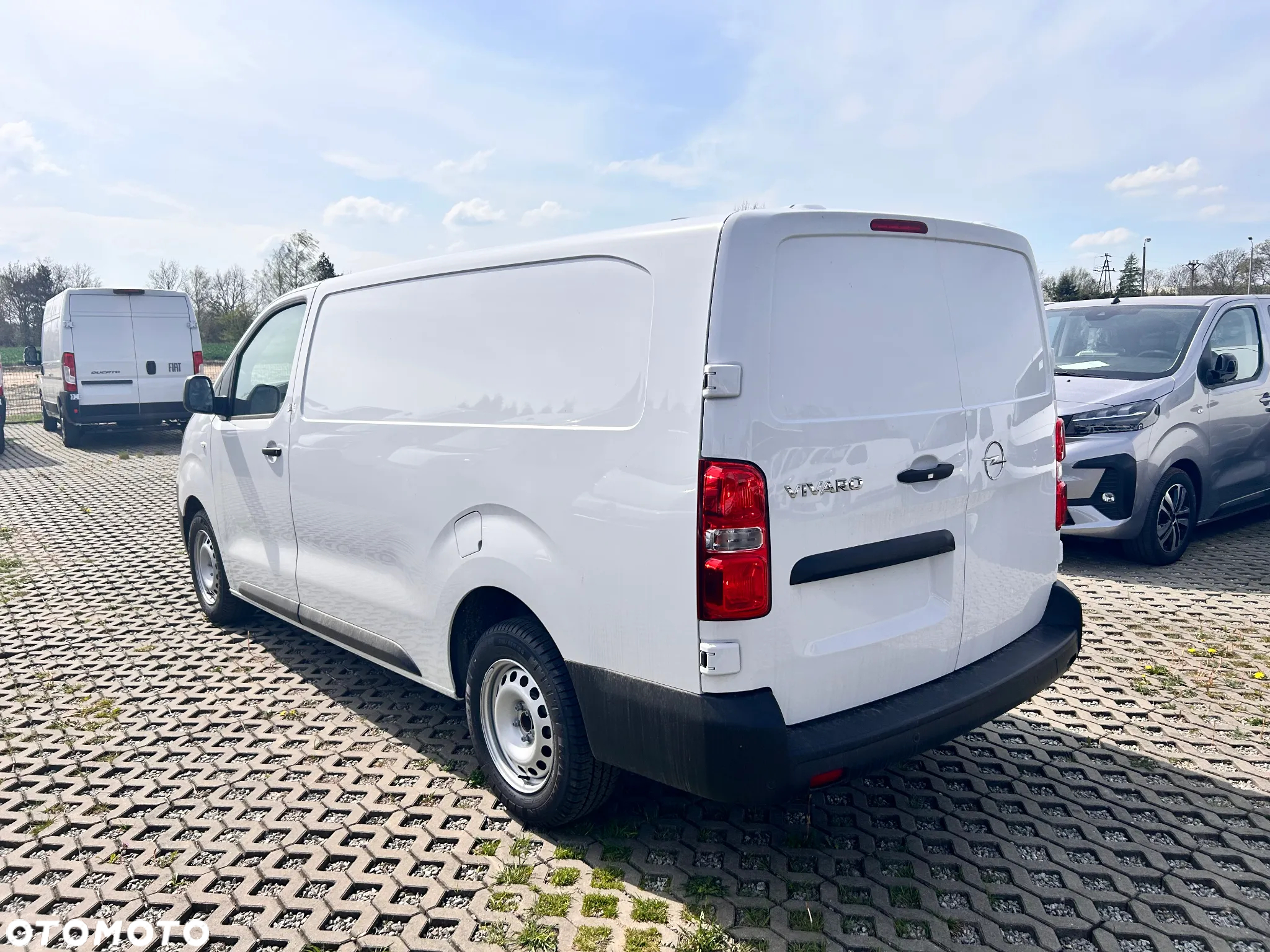 Opel Vivaro Furgon - 7