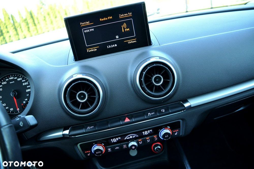 Audi A3 Limousine 1.6 TDI Attraction - 25