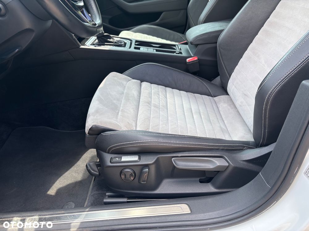 Volkswagen Passat 2.0 TDI BMT Highline DSG7 - 17