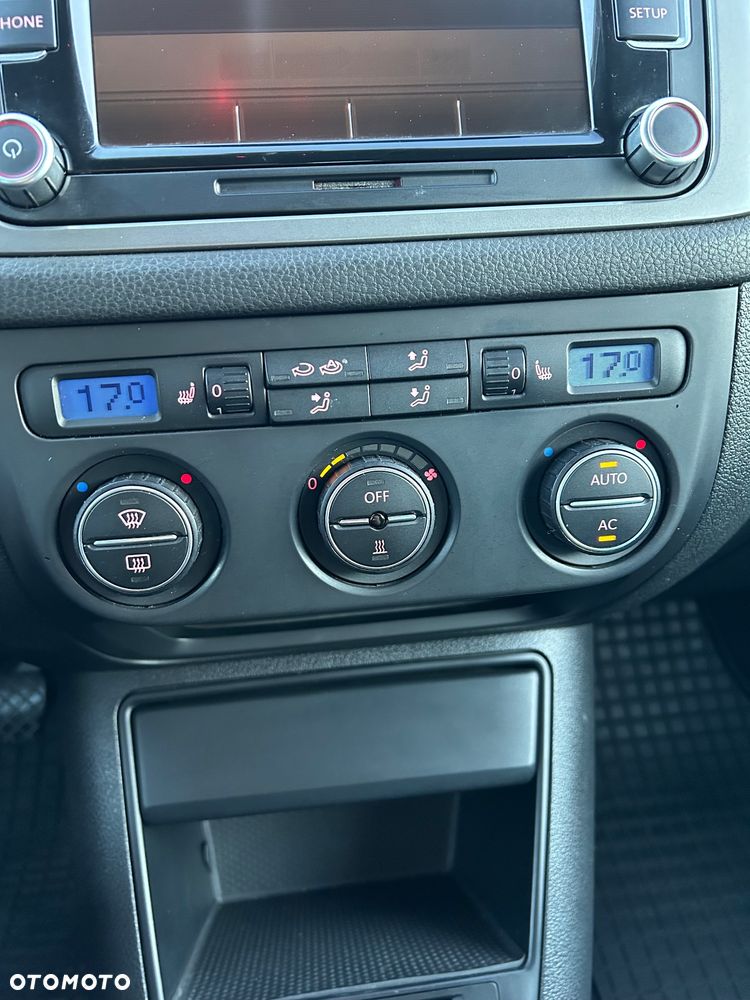 Volkswagen Tiguan 2.0 TDI DPF 4Motion Track & Field - 23