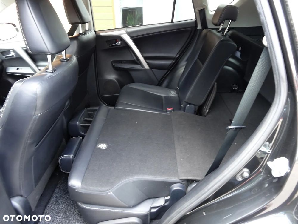 Toyota RAV4 2.0 D-4D 4x2 Start-Stop Executive - 21