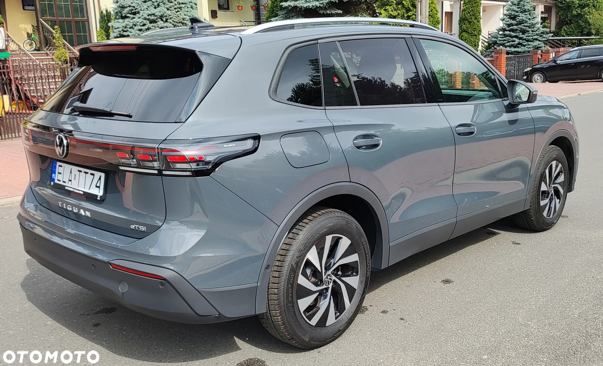 Volkswagen Tiguan - 3